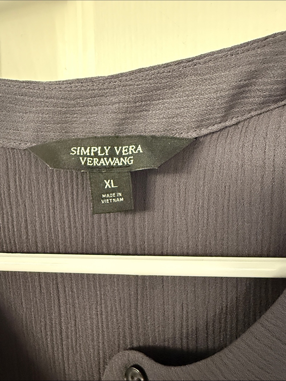 Simply Vera Verawang Women's Short Sleeve Button-Front Blouse in Slate Gray - Picture 2 of 7